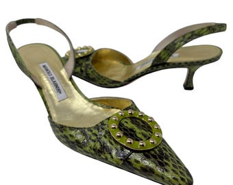 Manolo Blahnik Vintage Carolyne Green Snakeskin Slingback Kitten Heel Pumps 38.5