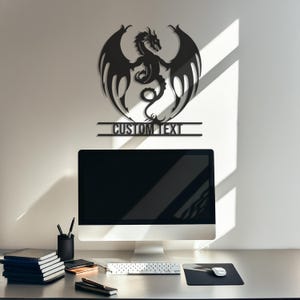 Custom Dragon Metal Wall Art – Personalized Fantasy Decor for Gamers, Mythology Lovers or Kids’ Room, Fire-Breathing Name Sign Design