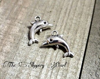 Pack of 10 Tibetan Silver Dolphin charms Sealife 20mm x 17mm