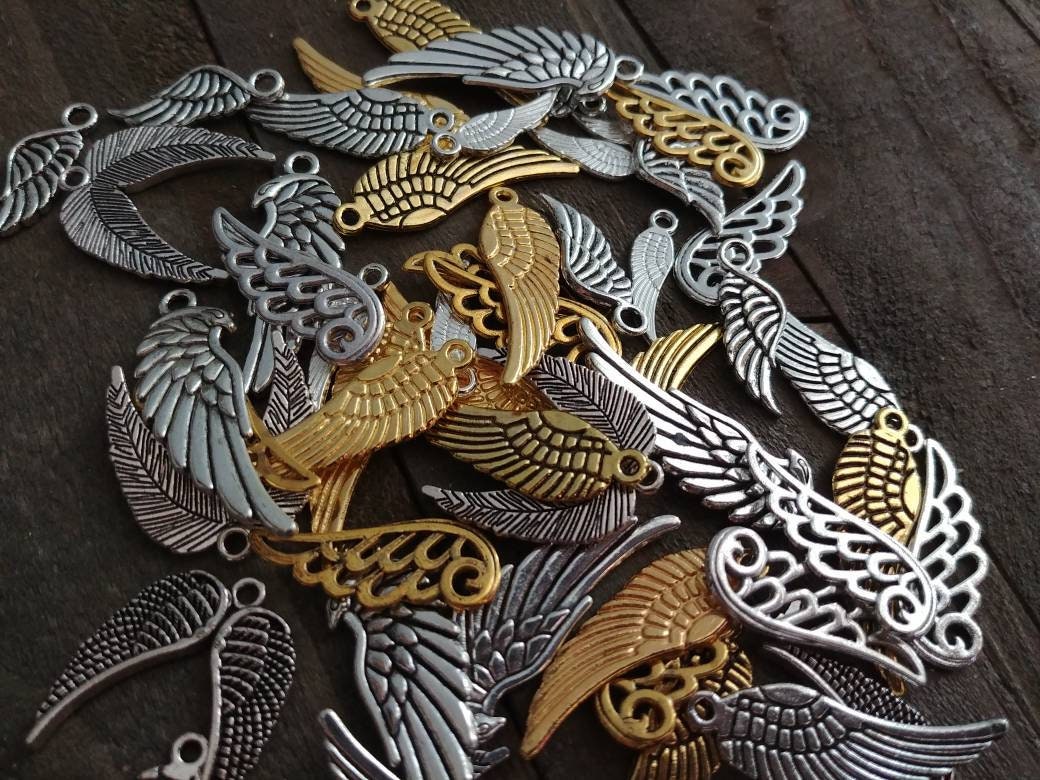 BULK Charms Angel Wing Charms 17mm Antiqued Silver Wholesale Charms 100 pieces BULK Charms Angel Wing Charms 17mm Antiqued Silver Wholesale Charms 100 pieces