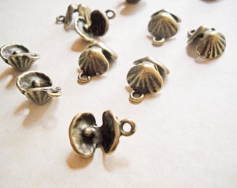 Seashell Charms Shell Charms Clam Charms Ocean Charms Nautical Antiqued Bronze 10pcs