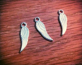 Angel Wing Charms Silver Angel Wings Silver Wing Charms Tiny Wing Charms Miniature Charms Tiny Angel Wings Shiny Silver Charms 10pcs