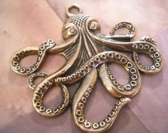 Large Octopus Pendant Octopus Charm Steampunk Octopus Large Octopus Charm Bronze Octopus Metal Octopus Kraken Pendant Bronze Pendant