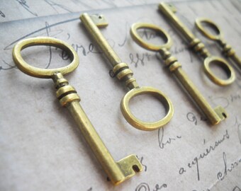 Skeleton Key Pendants Antiqued Bronze 41mm Barrel Keys 5 pieces