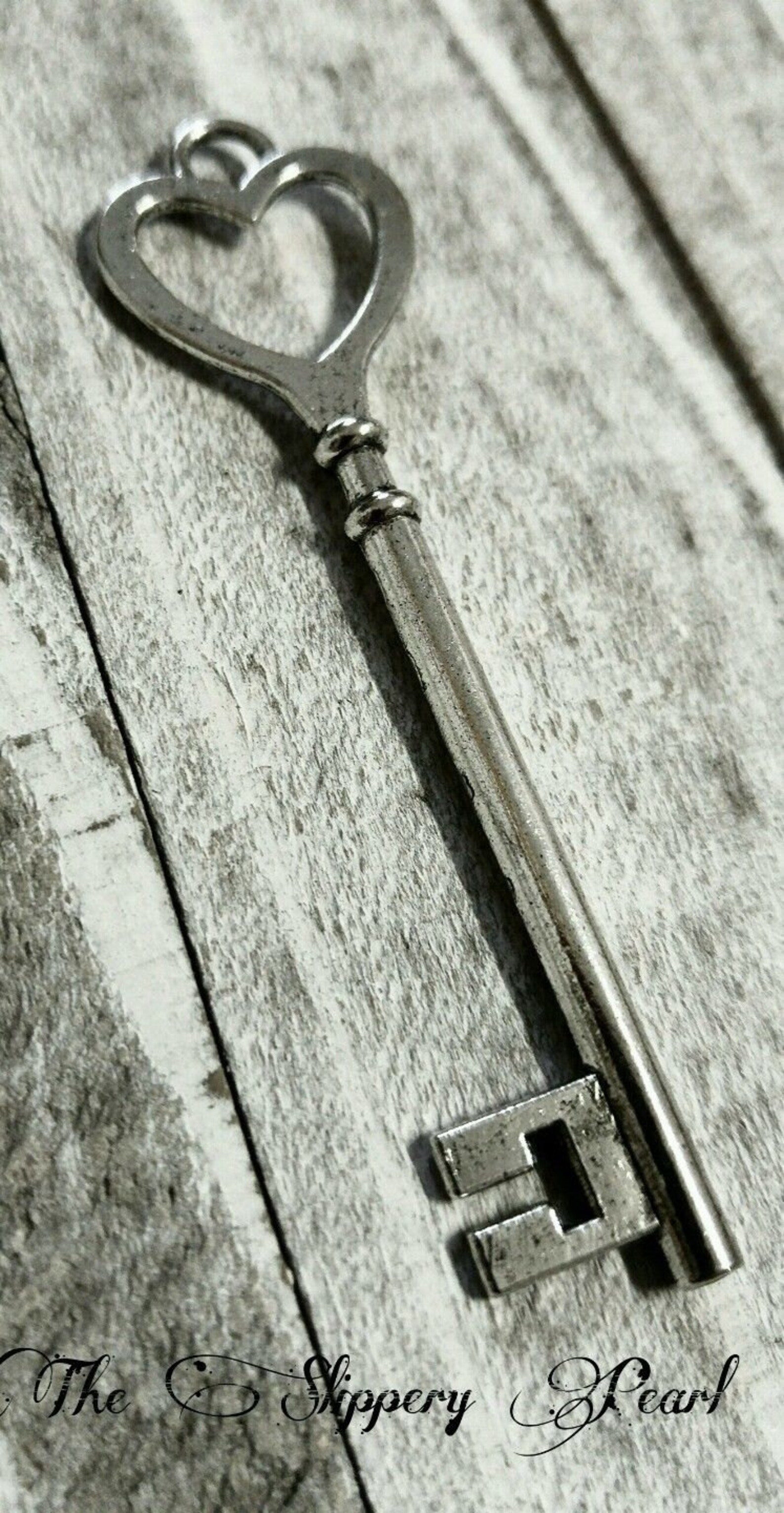 Wedding Keys Skeleton Keys Heart Keys Silver Key Pendants - Etsy