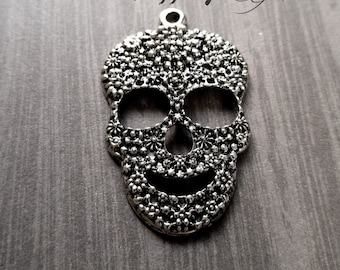 Skull Pendant Antiqued Silver Sugar Skull Pendant Calavera Pendant Day of the Dead Skull Pendant