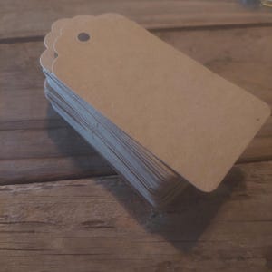 Étiquettes vierges en papier kraft marron, grande taille, 3 po. 50 pièces