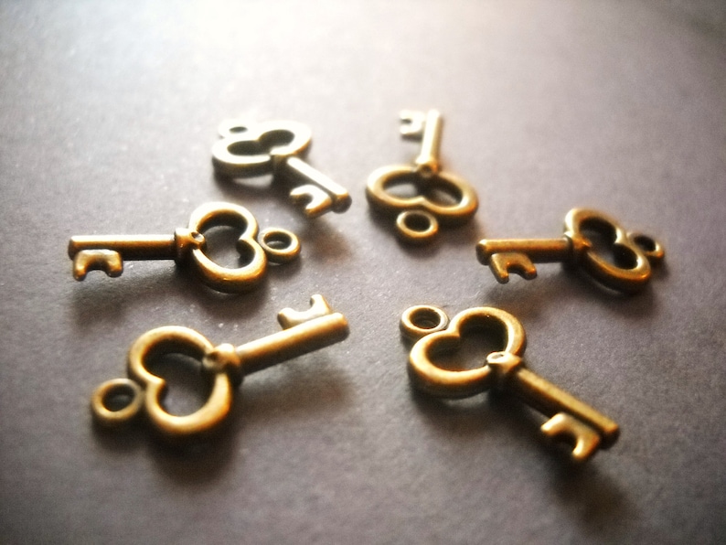 Key Charms Bulk Keys Skeleton Keys Steampunk Keys Bronze Key Etsy