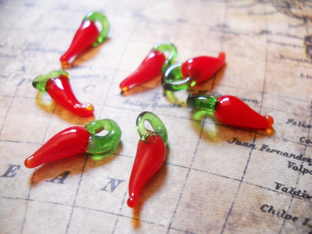 Broche Piment Rouge/vert Porte-bonheur Italien - Acier Inoxydable, Symbole Corne D'abondance, 4.3x1 Cm