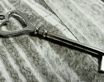 Wedding Keys Skeleton Keys Heart Keys Silver Key Pendants Antique Silver 84mm Bulk Skeleton Keys Wholesale Skeleton Keys 25pcs Valentines