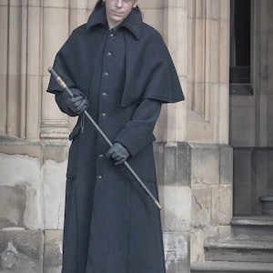 Men&#39;s dramatic Kensington Long Coat