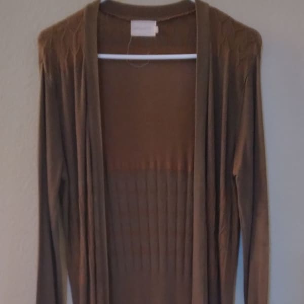 X-tra long Fine-knit Sweater/Cardigan with open front, size medium