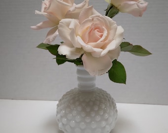 vintage LECHE VIDRIO Hobnail Florero