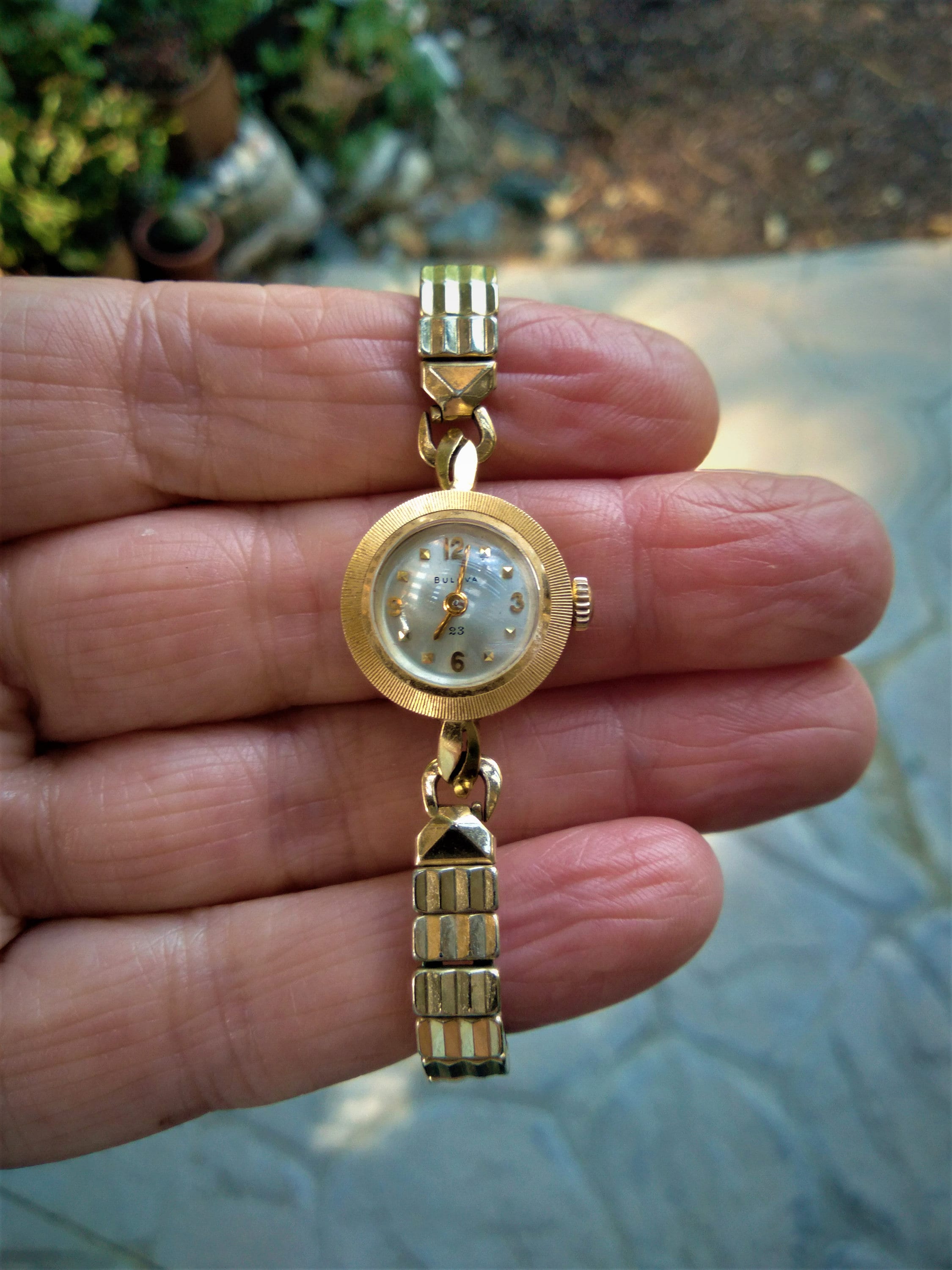 Bulova 18k gold hotsell