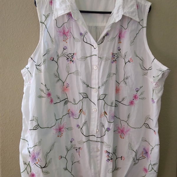embroidered Cotton Sleeveless Blouse, woman's size XL-1XL (scroll down left for details)