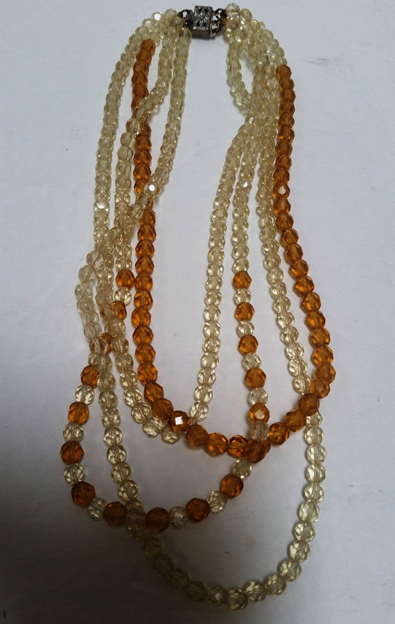 GLASS BEAD NECKLACE PALE YELLOW GLASS BEAD NECKLACE PALE YELLOW