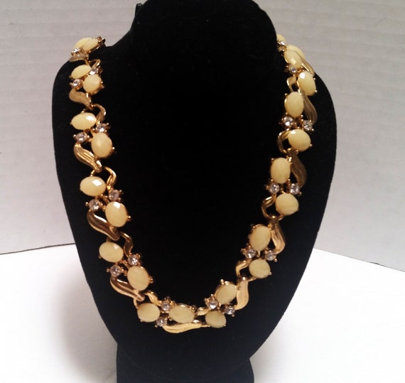 vintage CHOKER necklace, goldtone rhinestones and… - image 5