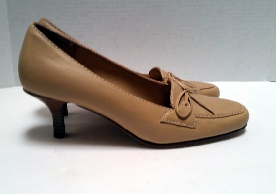 aerosoles kitten heels