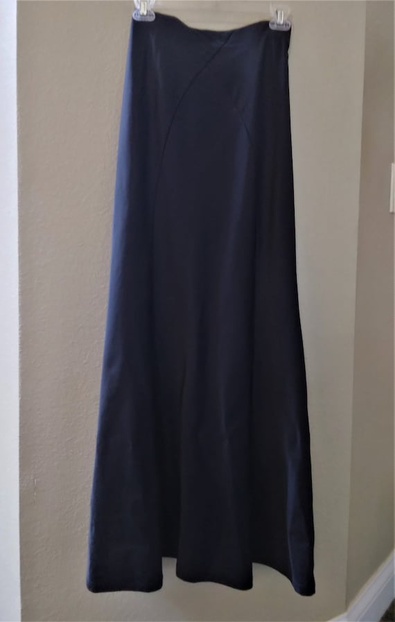 Size 12 SKIRT Long Maxi Black SATIN  , NWT