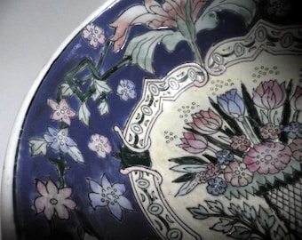 vintage Chinese Porcelain Bowl with TULIP design, hand painted, decorative Ceramics