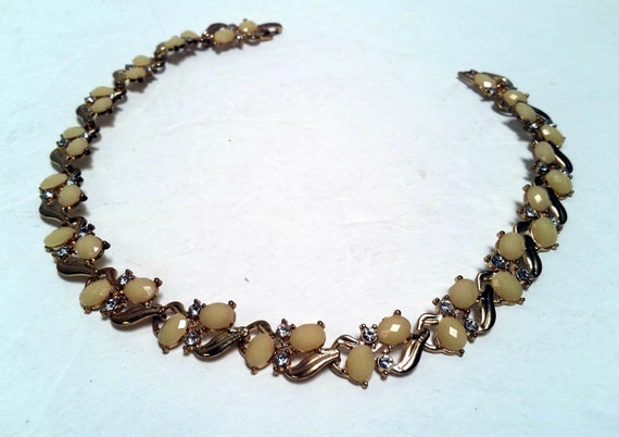 vintage CHOKER necklace, goldtone rhinestones and… - image 2