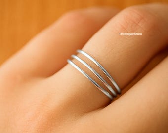Anillo de triple banda conectado en plata de ley 925: joyería minimalista para apilar