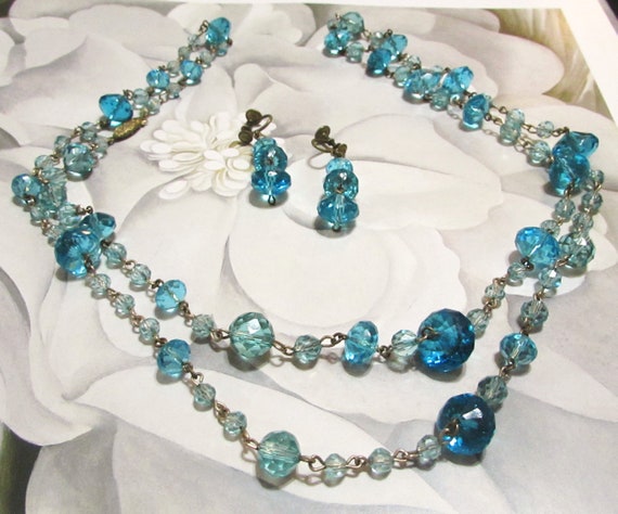 Vintage 1940s Long Necklace Earrings Set Blue Cry… - image 4