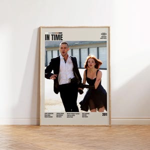In Time, Andrew Niccol - Poster minimalista di film, Poster retrò di film, Moderno di metà secolo, Stampa artistica retrò vintage, Migliori film