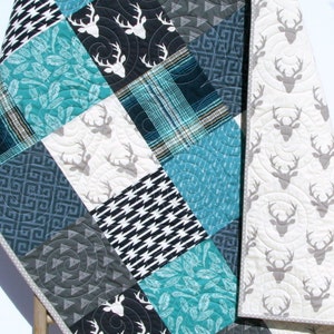 Woodland Baby Quilts, Deer Head Baby Quilt, Antler Baby Bedding, Teal Baby Quilt, Feather Crib Bedding, Deer Baby Blanket, Deer Baby Quilt