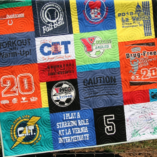 T-Shirt Quilt DEPOSIT Custom Memory Blanket Graduation Gift Tee Handmade Keepsake Personalized Modern Design Sport Clothing College Birthday