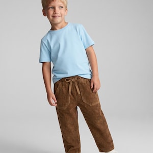 Childrens pants pattern for kids Pants With Pockets Sewing Pattern, PDF Patterns For Children, Boys pants pattern, linen pants pattern for children, simple pants pattern for girls, trousers pants pattern for kids, muslin pants pattern, elastic waistband pants pattern, summer pants pattern for kids, pull on pants patterns for kids, childrens pants pattern, toddler pants pattern, sewing pattern for toddlers, baby boy pants pattern, easy pants pattern for kids