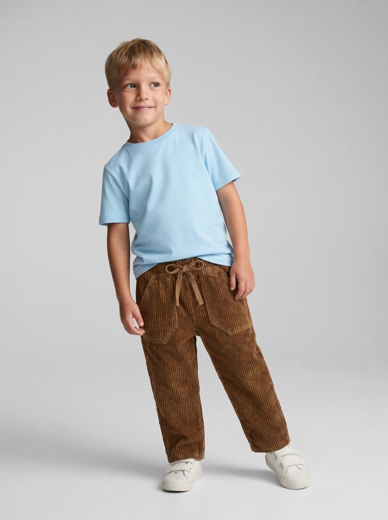 Childrens pants pattern for kids Pants With Pockets Sewing Pattern, PDF Patterns For Children, Boys pants pattern, linen pants pattern for children, simple pants pattern for girls, trousers pants pattern for kids, muslin pants pattern, elastic waistband pants pattern, summer pants pattern for kids, pull on pants patterns for kids, childrens pants pattern, toddler pants pattern, sewing pattern for toddlers, baby boy pants pattern, easy pants pattern for kids