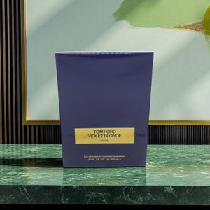 Tom Ford violetblond eau-parfum 100 ml/3,4 fl.oz. Aroma bloemig formeel, refinado en maravilhoso. Stopgezet.