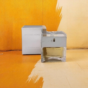 Michael Kors Signature Eau-parfum 30 ml/1.0 fl.oz. Een meesterwerk van tuberoos. Zeldzaam!