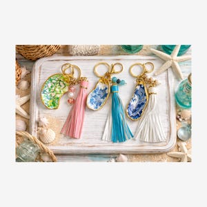 Oyster Bag or Purse Charm |  Oyster Shell Key Chain