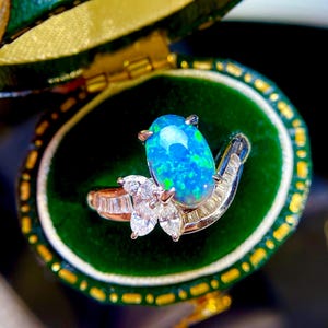 Vintage Natural Australian Black Opal Ring | PT900 Platinum & Diamond Jewelry | Unique Engagement or Wedding Gift | Birthday Gift for Her