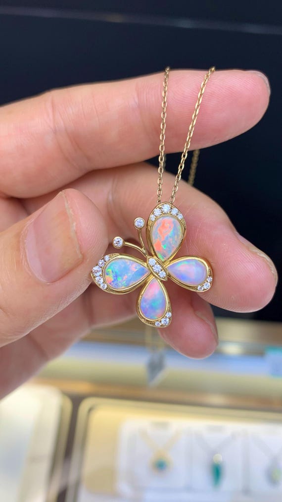 Butterfly Opal Jewelry Set 18K Gold Diamond Bracelet Pendant