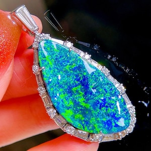 24.5 Cts Vintage Australien Solid Boulder Opal Anhänger | PT900 Platin & Naturdiamant | Australischer Opal Schmuck