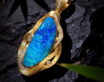 Vintage Australian Boulder Opal Pendant 9.34ct 18K Gold Diamond Birthstone Collectible Gift Unique Jewelry