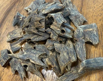 5g Premium Hainan Kyara Agarwood – Cultivated Kynam Chips | Deep Resin, Sweet Aroma, Meditation Grade
