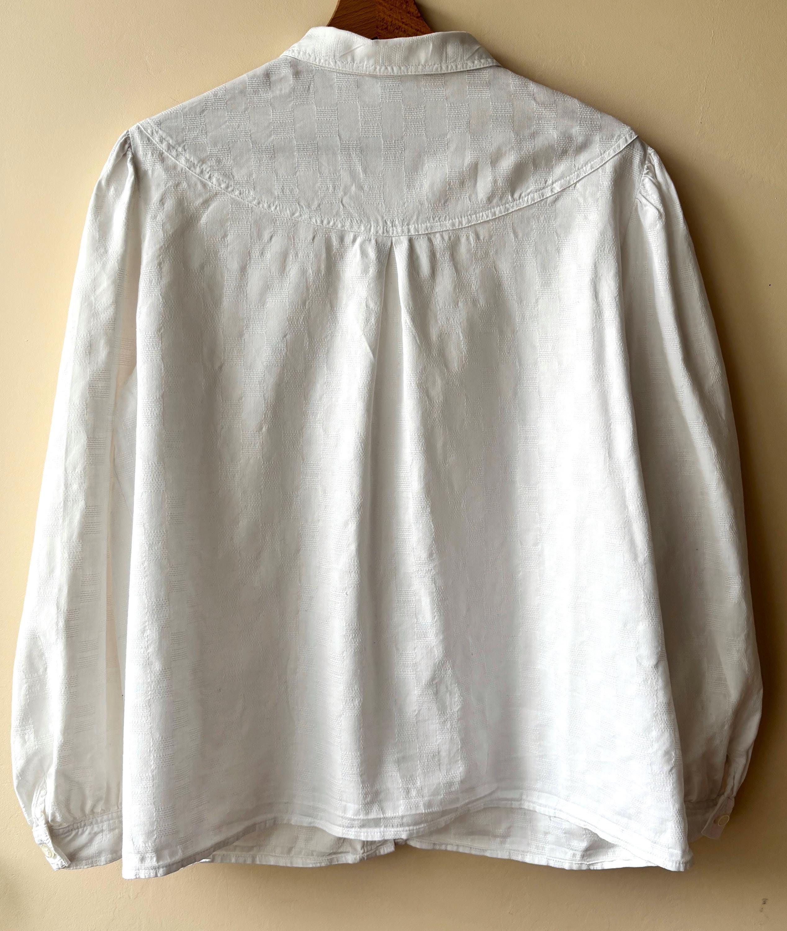 Vintage Bavarian White Blouse, 70s 80s, Original Alphorn Folklore 