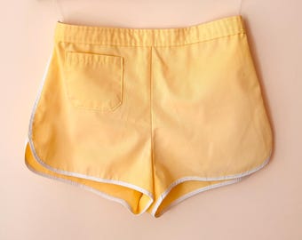 70s 80s butter yellow sport high-cut shorts with white trim - front pocket - sportswear - summer athletic style - roller disco skating