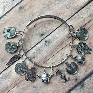 Star Wars Stitch Marker Bracelet, knitting jewelry, set of 11 markers