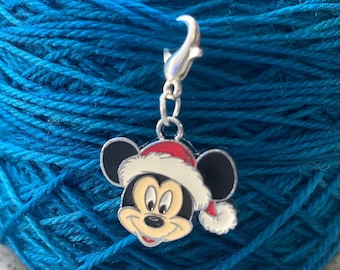 Santa Mickey Progress Keeper