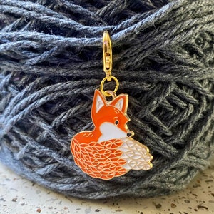 Fiery Red Fox Progress Keeper, Purse Charm, Crochet Stitch Marker, Project Bag Zipper Pull