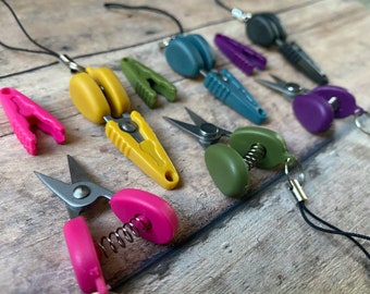 Mini scissors - thread snips for knit/crochet/airplane/embroidery