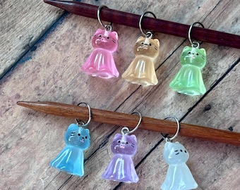Glow in the dark cats