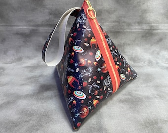 Triangle Bag - Firefly