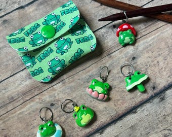Frog Toad stitch marker pouch - set of 5 knitting markers for your project bag