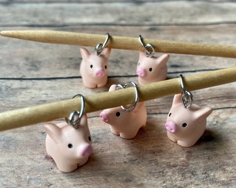 Pig stitch markers for knitting, set of 5 farm pigs for your knit project bag